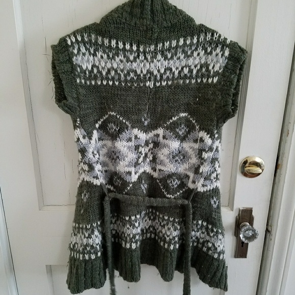 Mossimo Supply Co. Short Sleeve Sweater - Picture 3 of 4